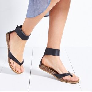 Black Seychelles Orion Thong Sandal w/ Ankle-Strap